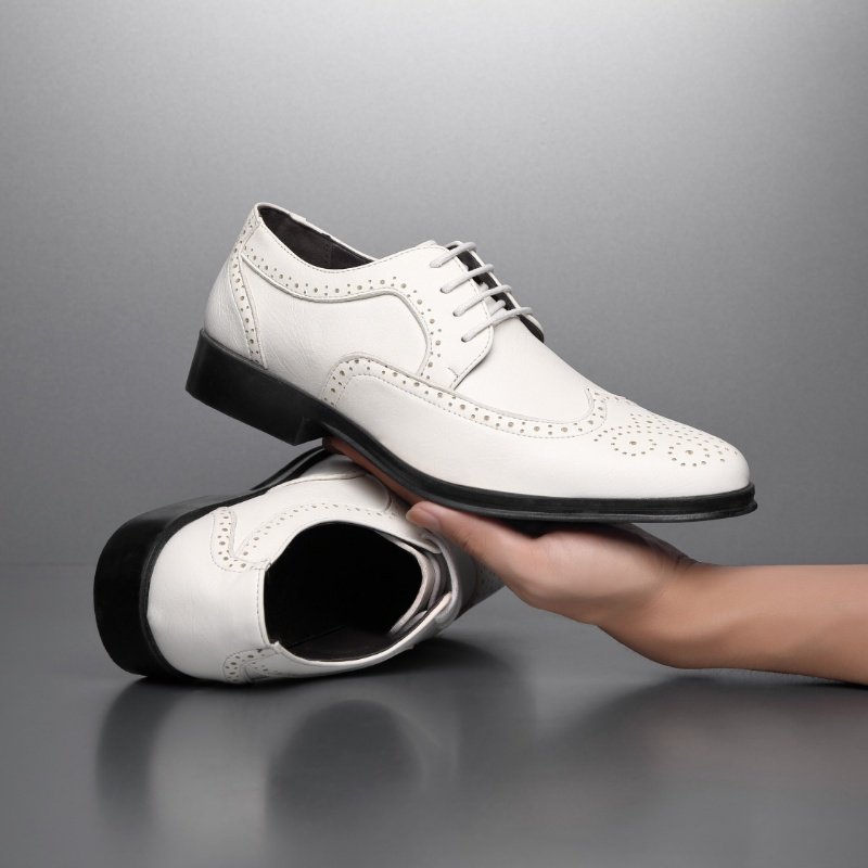 Block Carved Casual Leather Shoes For Men - Image 9