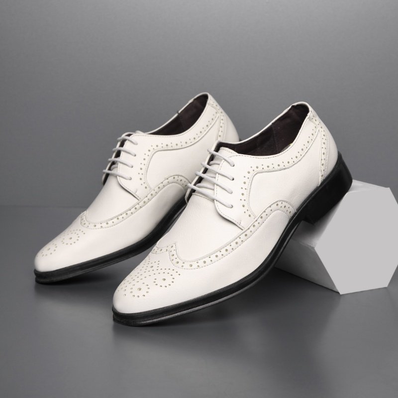 Block Carved Casual Leather Shoes For Men - Image 5